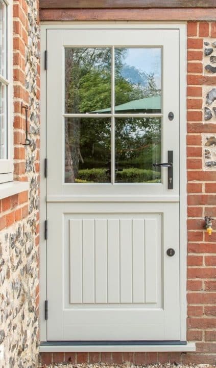 Timber Stratfield stable door with 18mm glazing bars