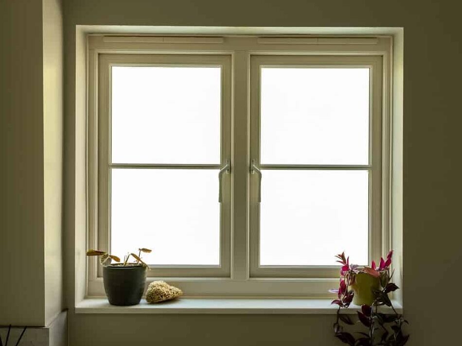 Evolution Storm Casement Window Detail | COLOUR Cream Wood | FURNITURE White Ventis 360 handles | FEATURES Ovolo 28mm beads, 160mm cills, easy-clean hinges, concealed vents
